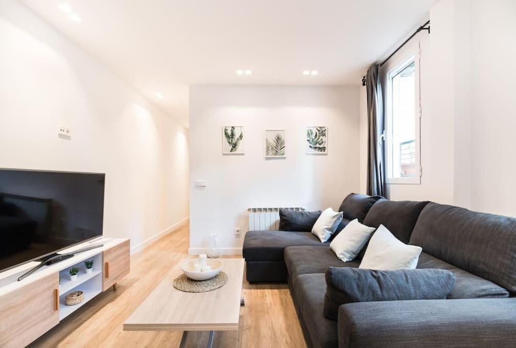 Amazing Apartment! Quiet And Bright, Madrid. Apartment *