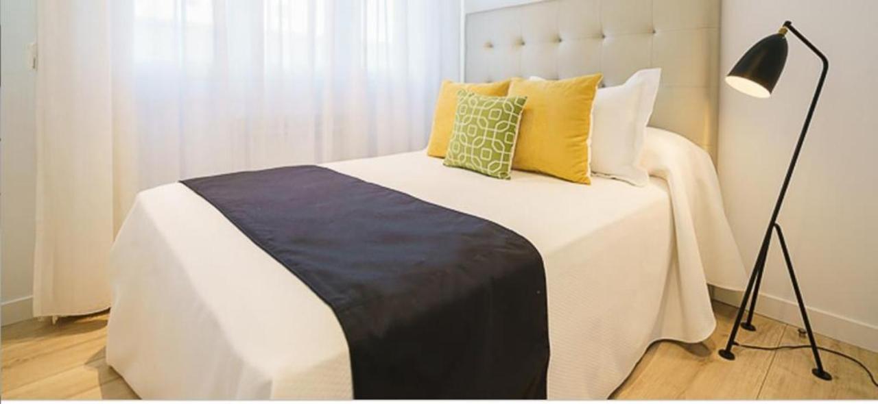 Las Cortes Apartment *