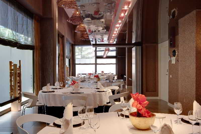 H10 Tribeca Hotel 4*