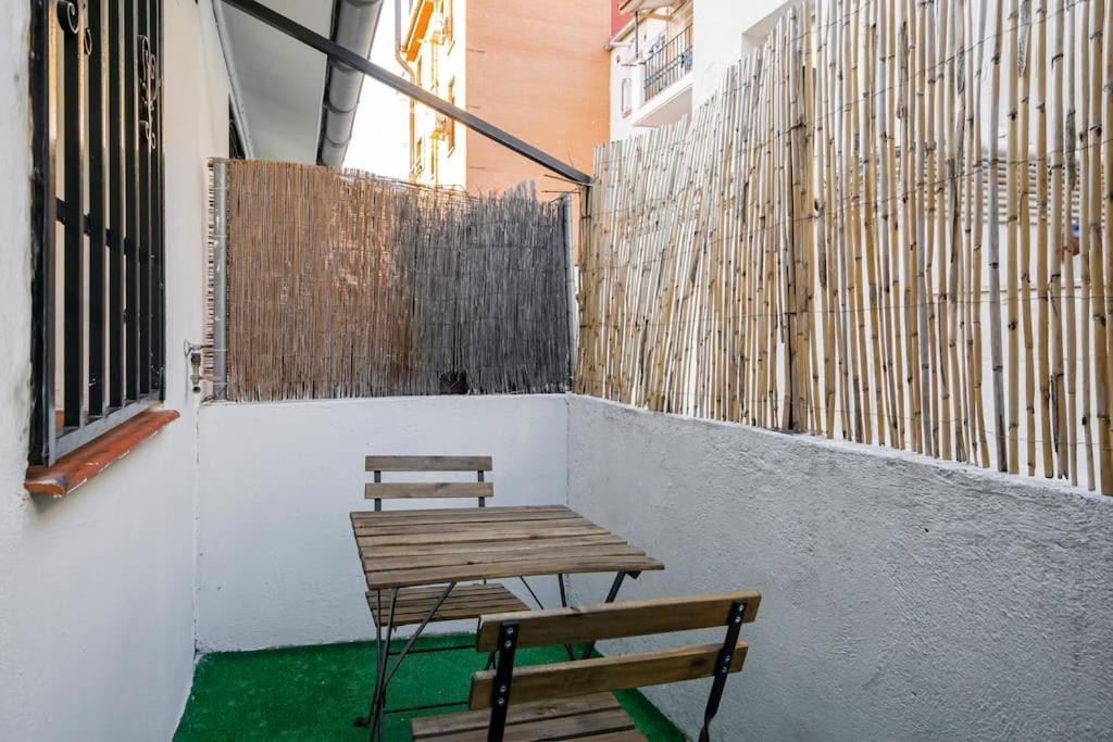 Apartamento Bonito Estudio Con Terraza *