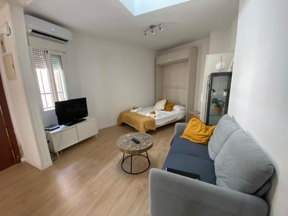 Apartamento Bonito Estudio Con Terraza *