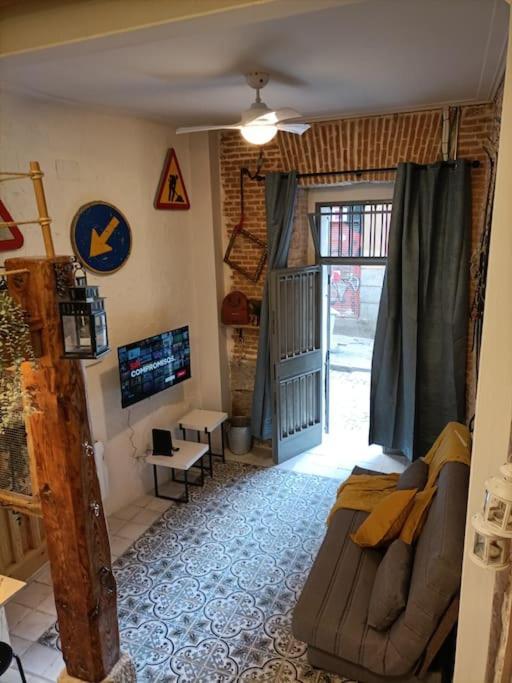Apartment Refuge In Madrid
