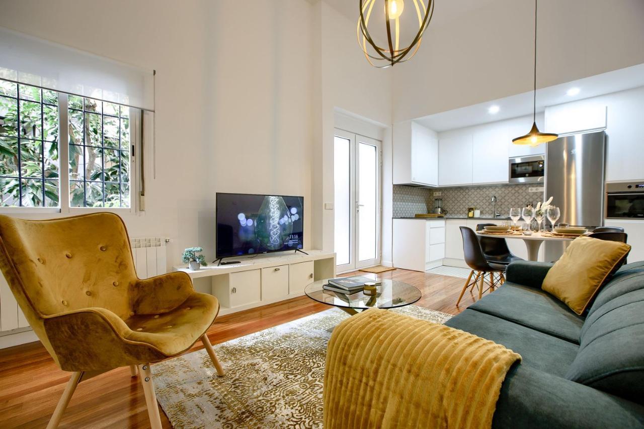 Apartment - De 2 *