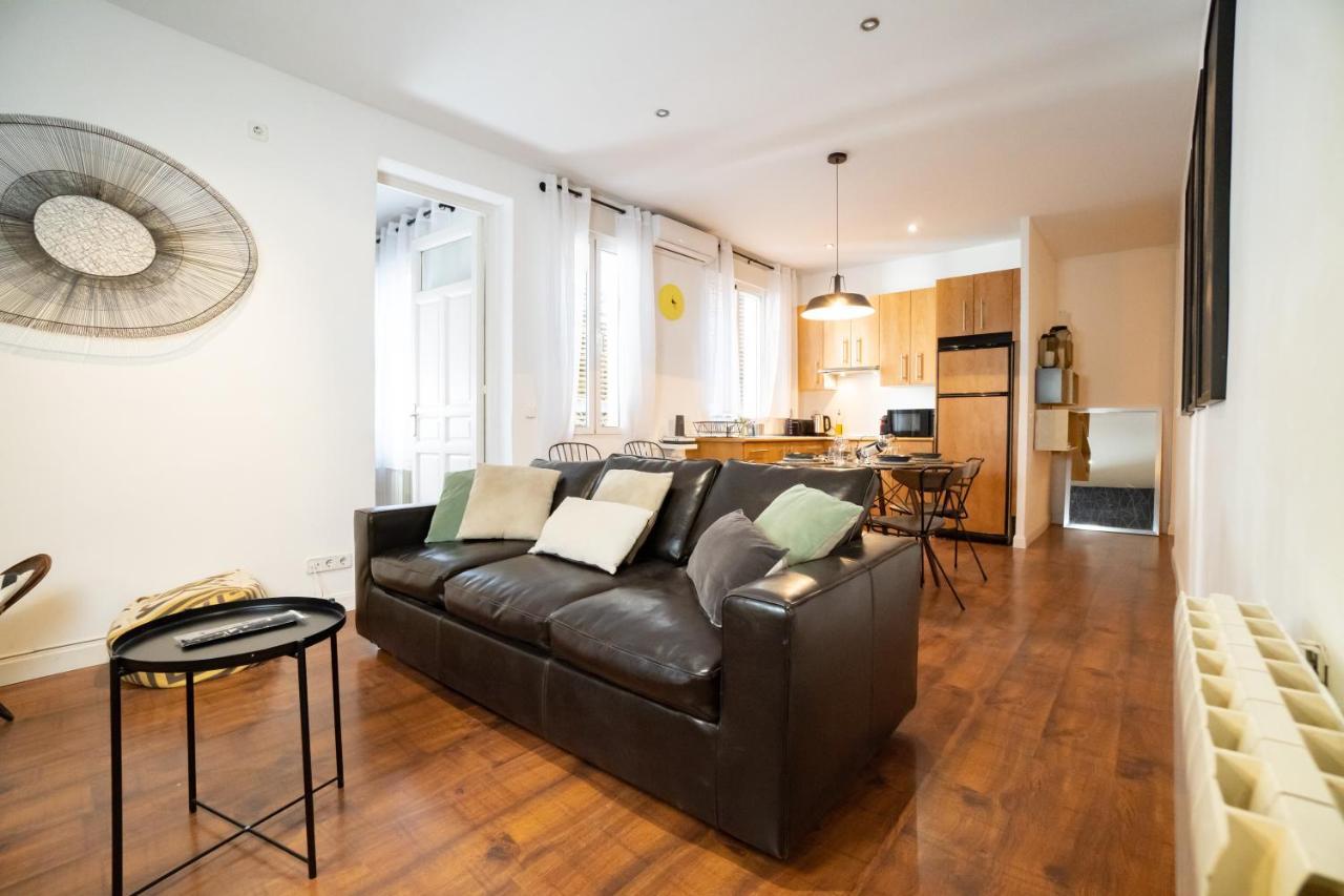Modern In Downtown Area-2beds 1bath-plaza Mayor Lejlighed