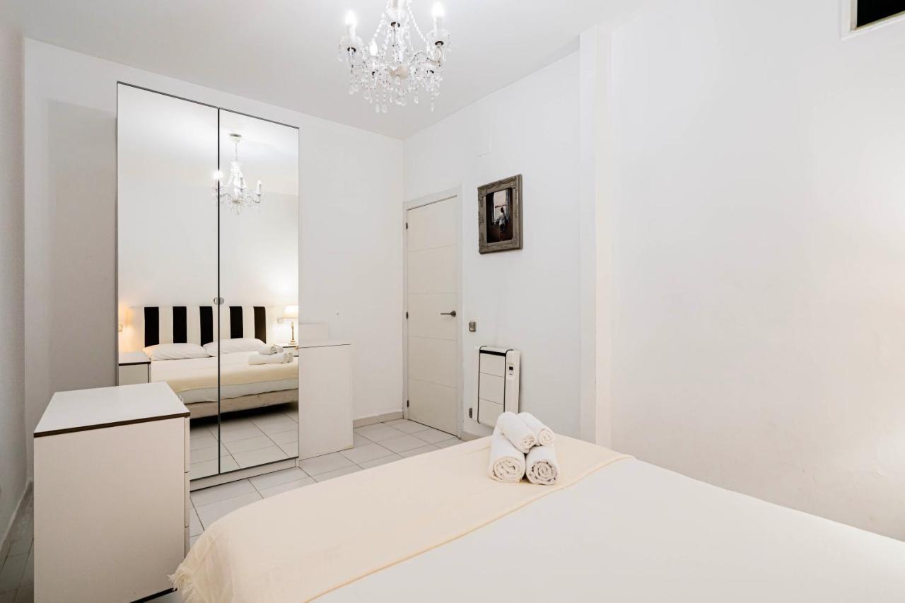 Flamenco Style Palacio Real, La Latina Apartment Madrid
