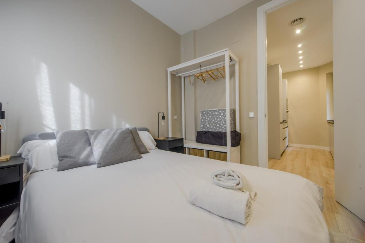 Downtown Apt 7pax La Latina-centro De Madrid! Madri