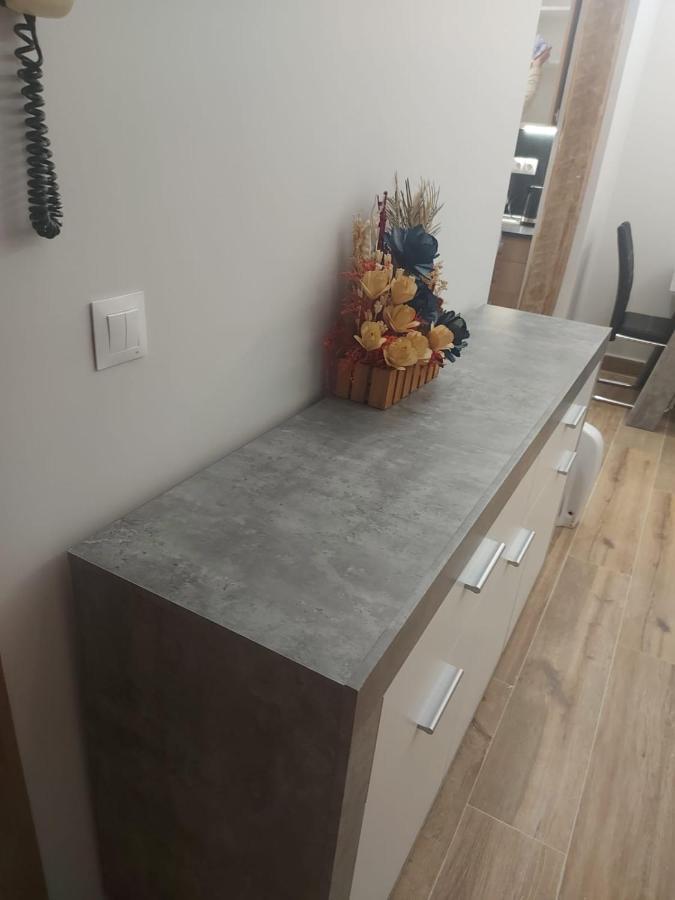 Por Infantas Apartamento Madri