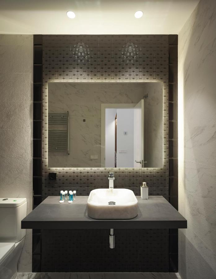 Gran Via Iv Calle Tudescos 5br 5bh Apartment