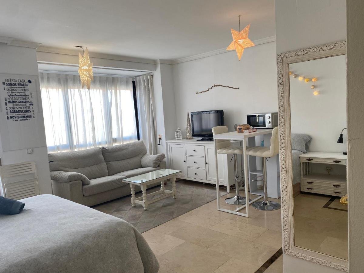 Precioso Estudio Conde Orgaz Apartment *