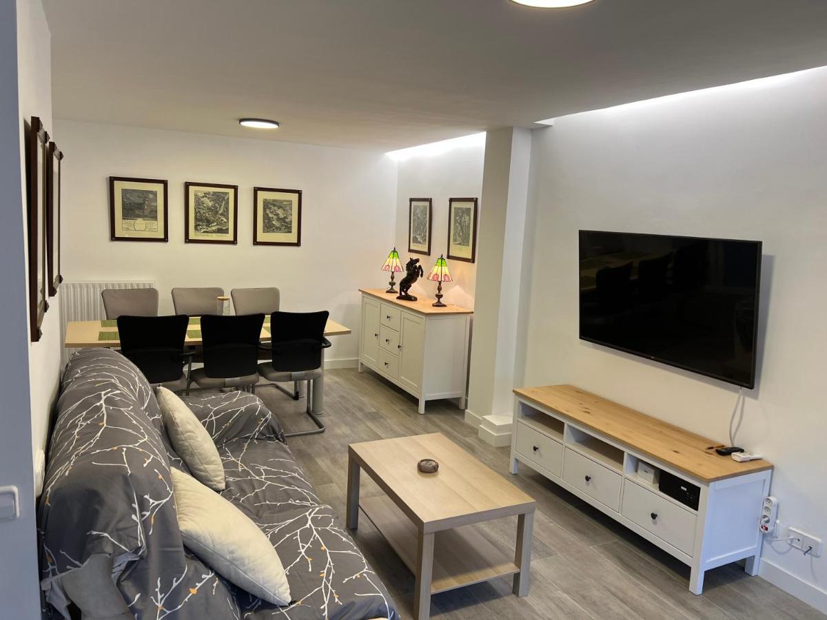 En Duplex, Avd De Europa, Pozuelo De Alarcon Guest house