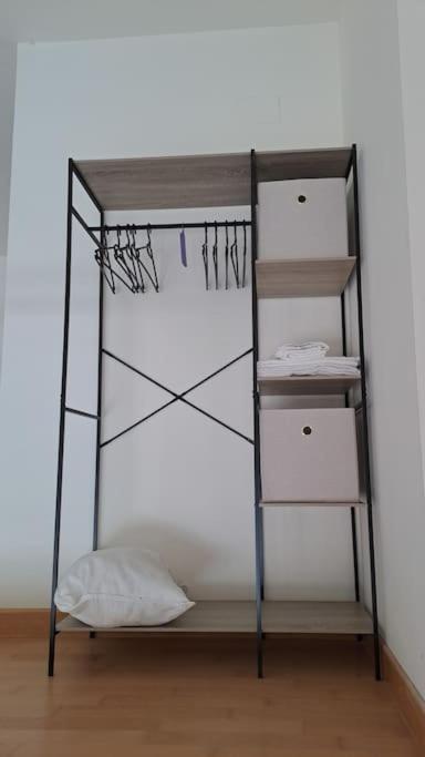Apartment Acogedor Loftcon Garaje A 10min Del Aeropuerto E Ifema