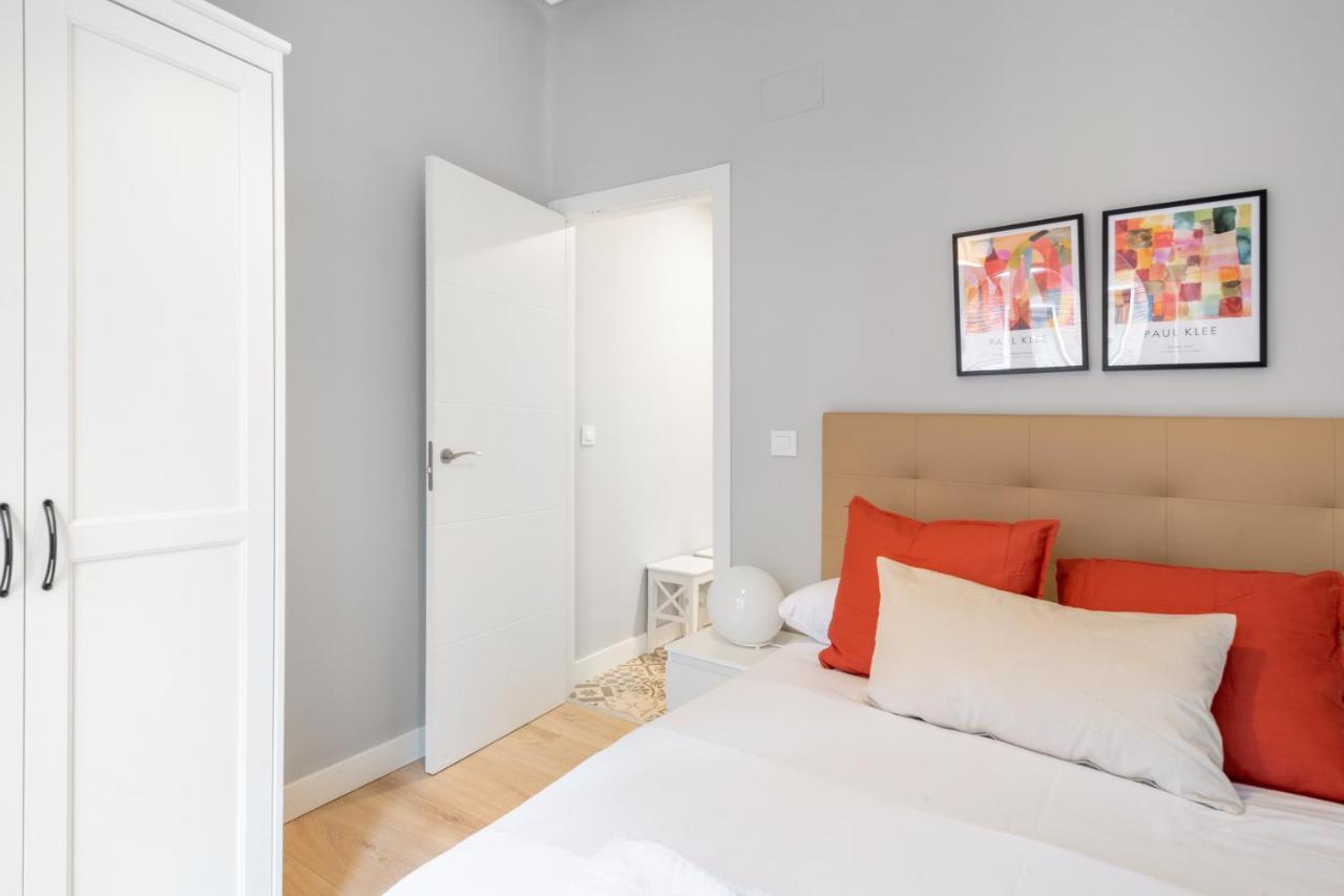 2 Bedrooms 1 Bathroom Furnished - Lavapies - Modern - Mintystay Madrid