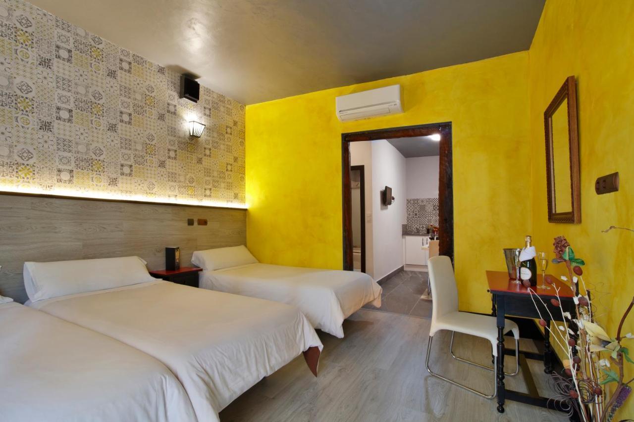 El Tiempo Apartment *