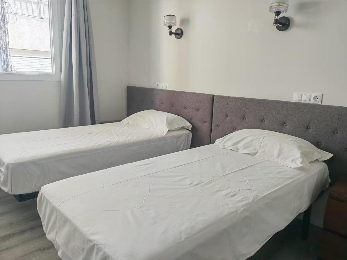 Guest house Golden 21***