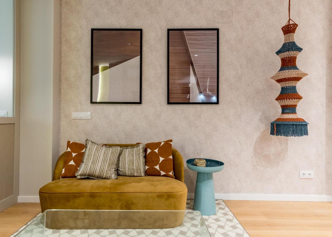 Modern, Bright - 1bd 1bth -lavapies Apartment