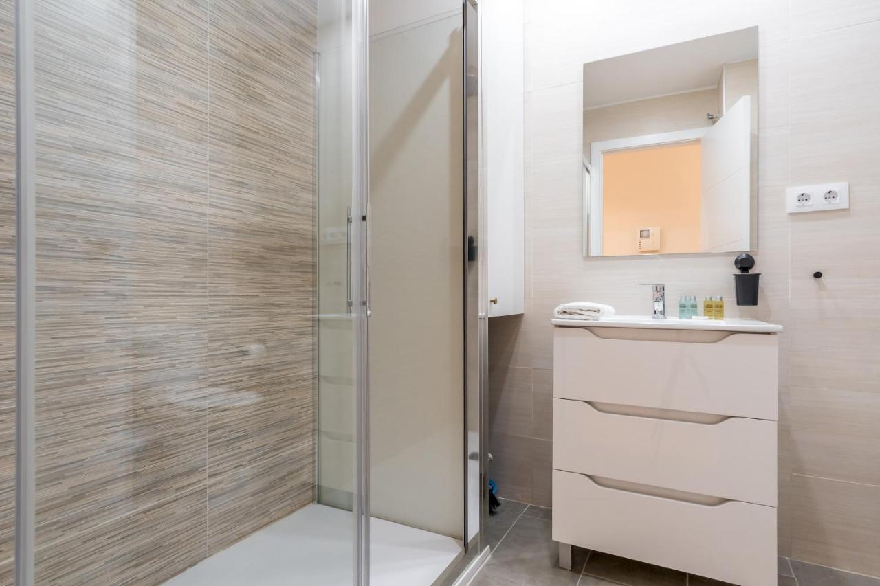 Apartment Modern, Bright - 1bd 1bth -lavapies Madrid