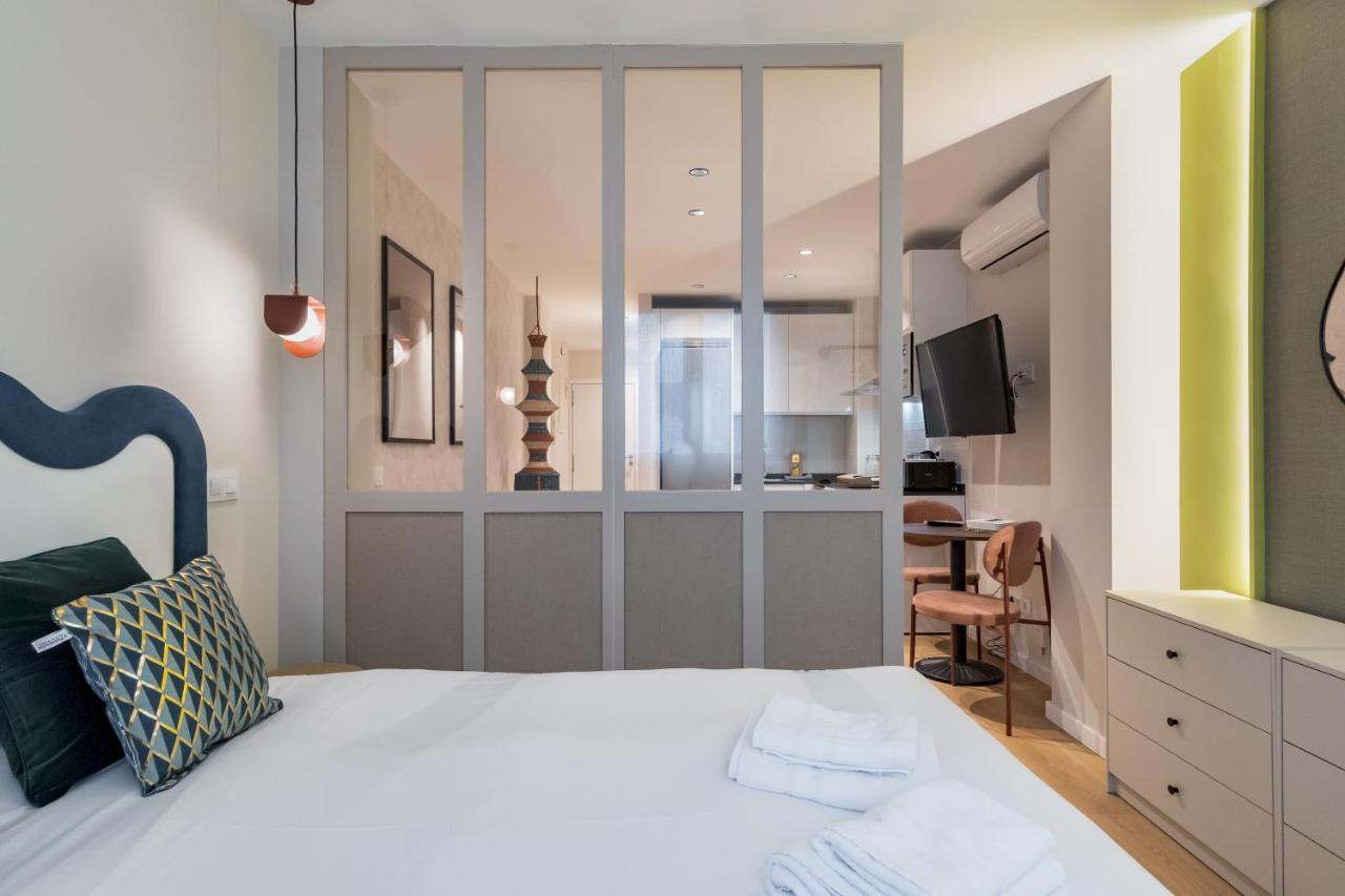 Modern, Bright - 1bd 1bth -lavapies Apartment Madrid