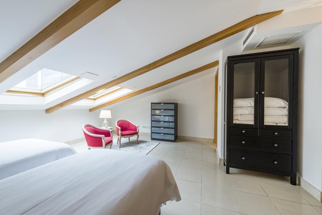 Wootravelling Plaza De Oriente Homtels *