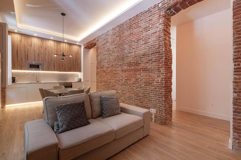 Salamanca V Calle Alcantara 3br 3bh Apartment *