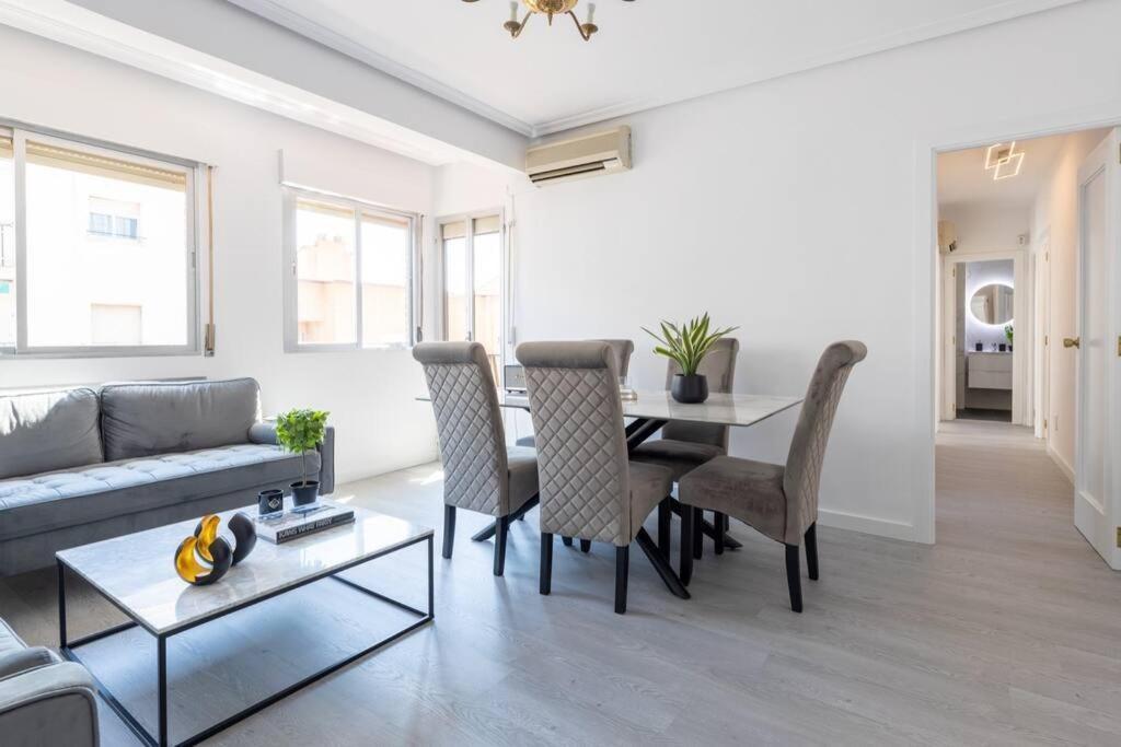 Paseo Esperanza Lujoso Apartamento En Apartamento