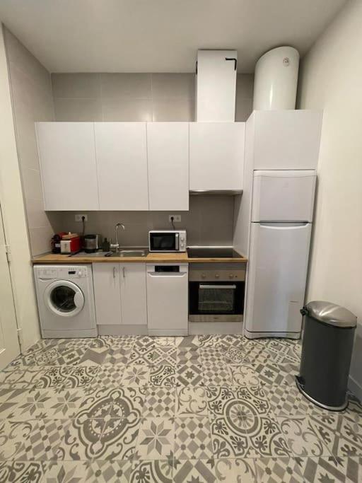 Cool Duplex 7pax En Calle Monteleon/centro Apartment *