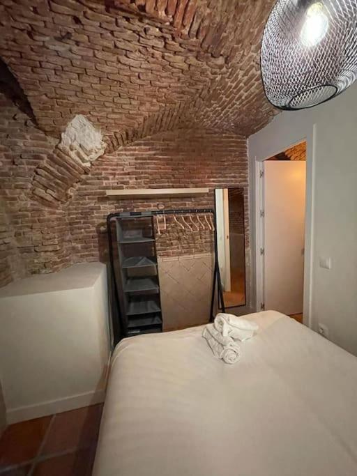 Cool Duplex 7pax En Calle Monteleon/centro Apartment *