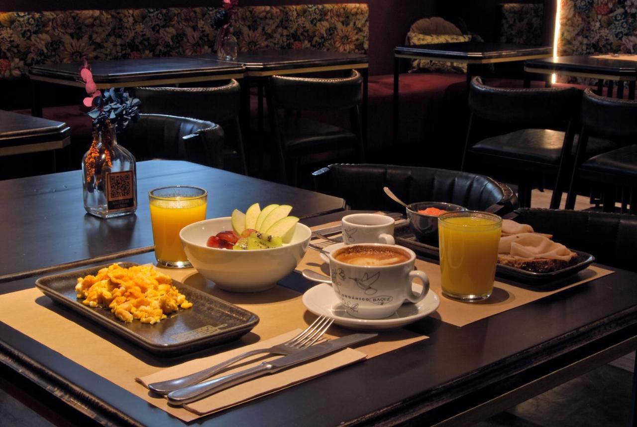 One Shot Luchana Hotel Madri