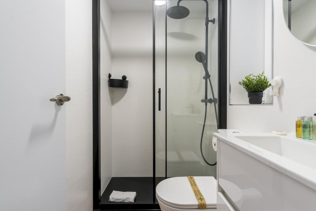 Modern And Cozy- 1 Bedroom 1 Bathroom -lavapies Apartment