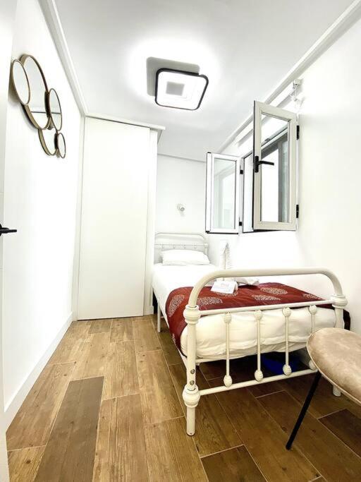 Apartment Gran-via Luxury Flat 3bd City Center + Terrace + Ac