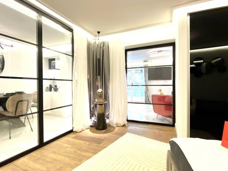 Gran-via Luxury Flat 3bd City Center + Terrace + Ac Apartment *