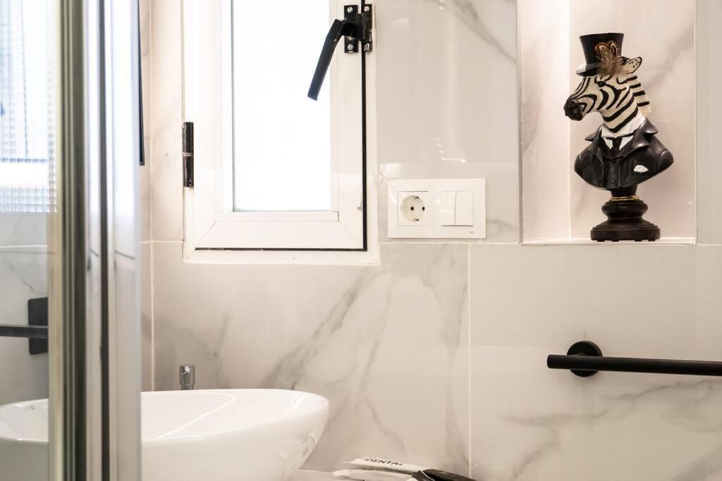 Apartment Gran-via Luxury Flat 3bd City Center + Terrace + Ac *