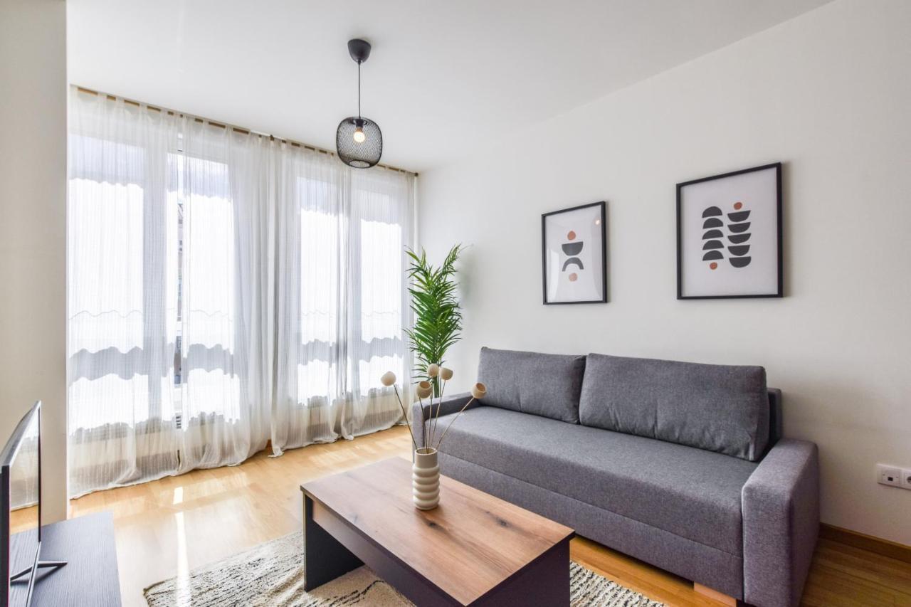 Apartamento Apartamento En Gran Via 6 Personas *