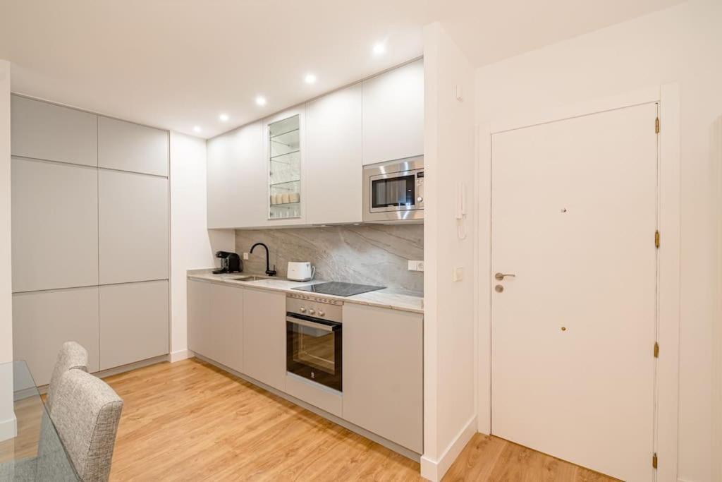 Apartment Gran Via Vi Calle Jacometrezo 2br 2bh