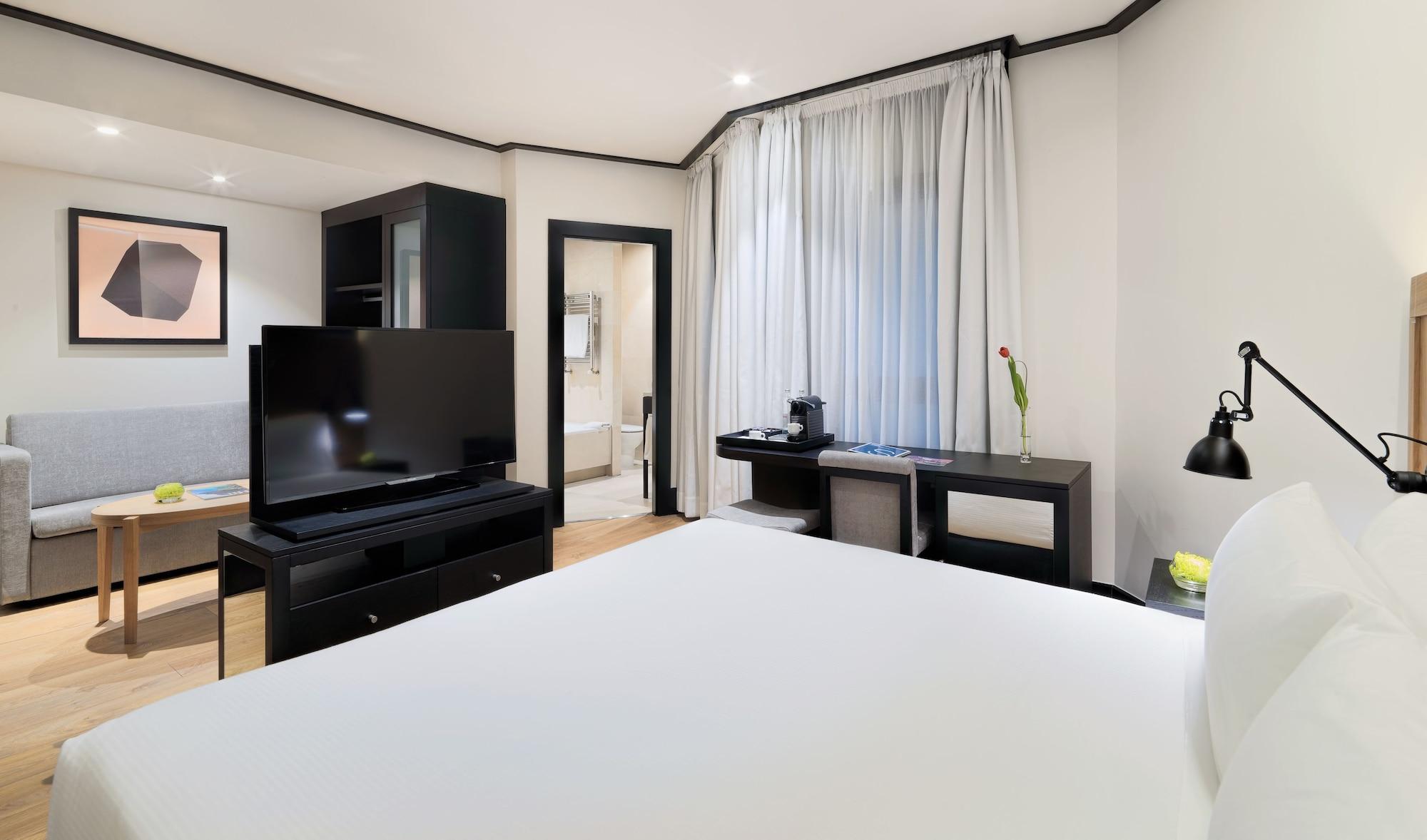 Hotel H10 Puerta De Alcala 4*