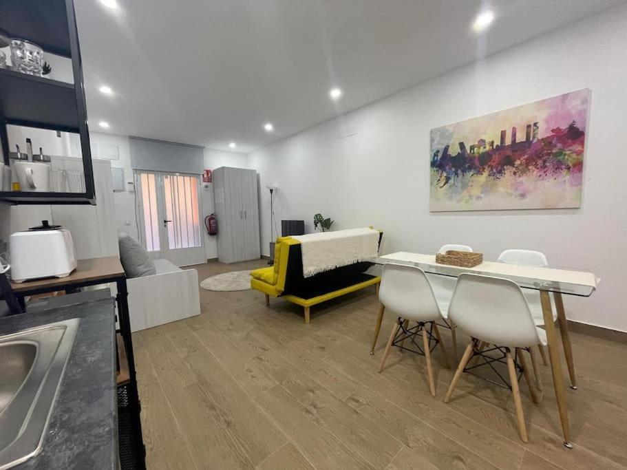 Lejlighed Estudio En Palacio La Latina