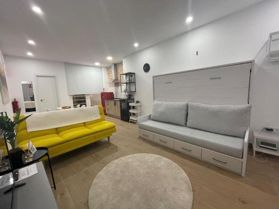Lejlighed Estudio En Palacio La Latina Madrid