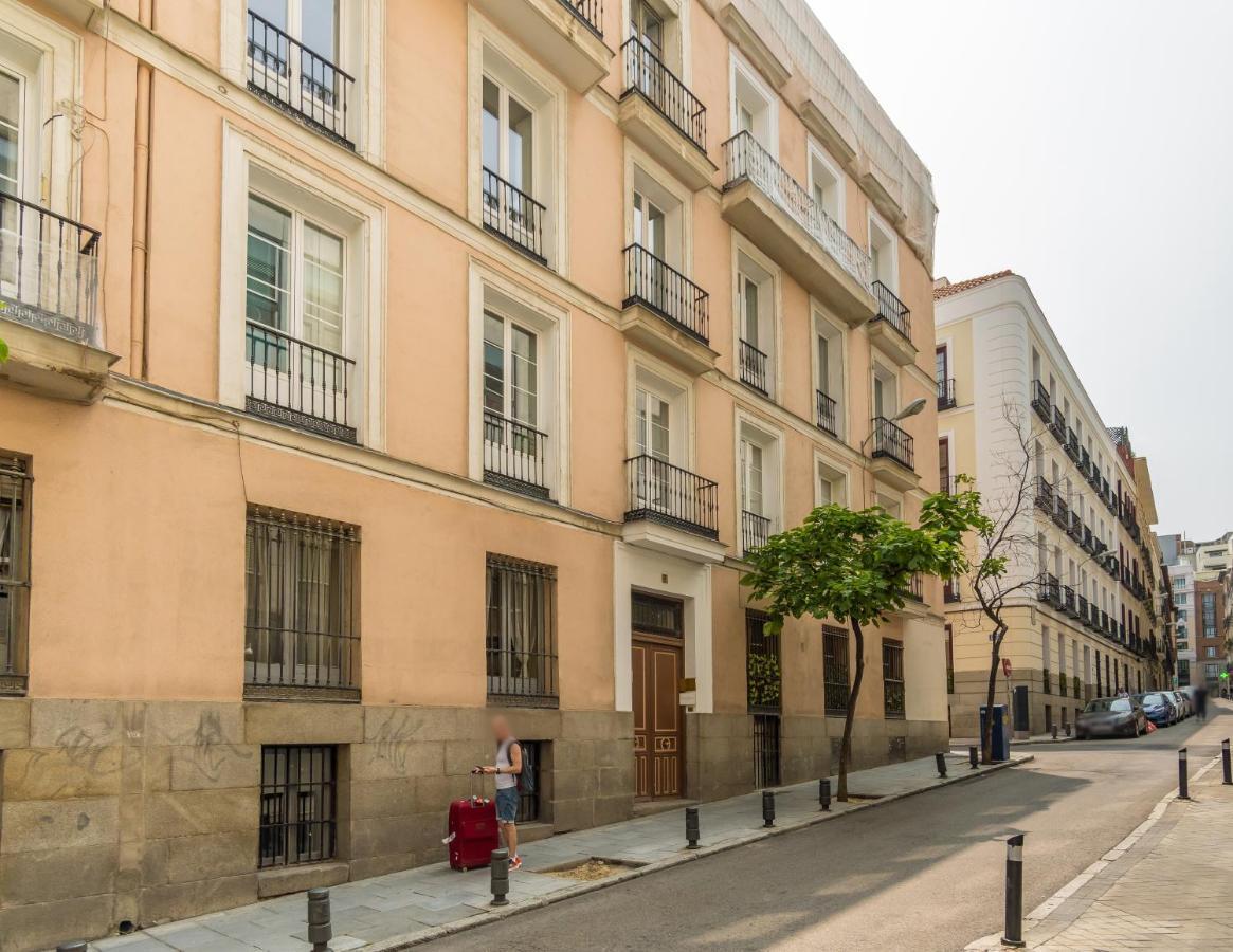 Apartment 1 Bedroom 1 Bathroom - Cozy- Cortes Madrid