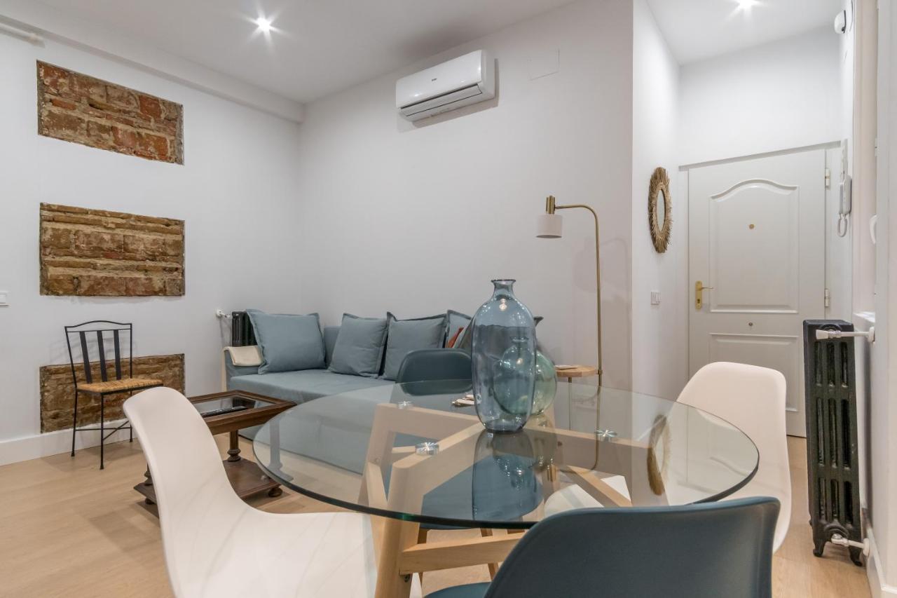 1 Bedroom 1 Bathroom - Cozy- Cortes Madrid