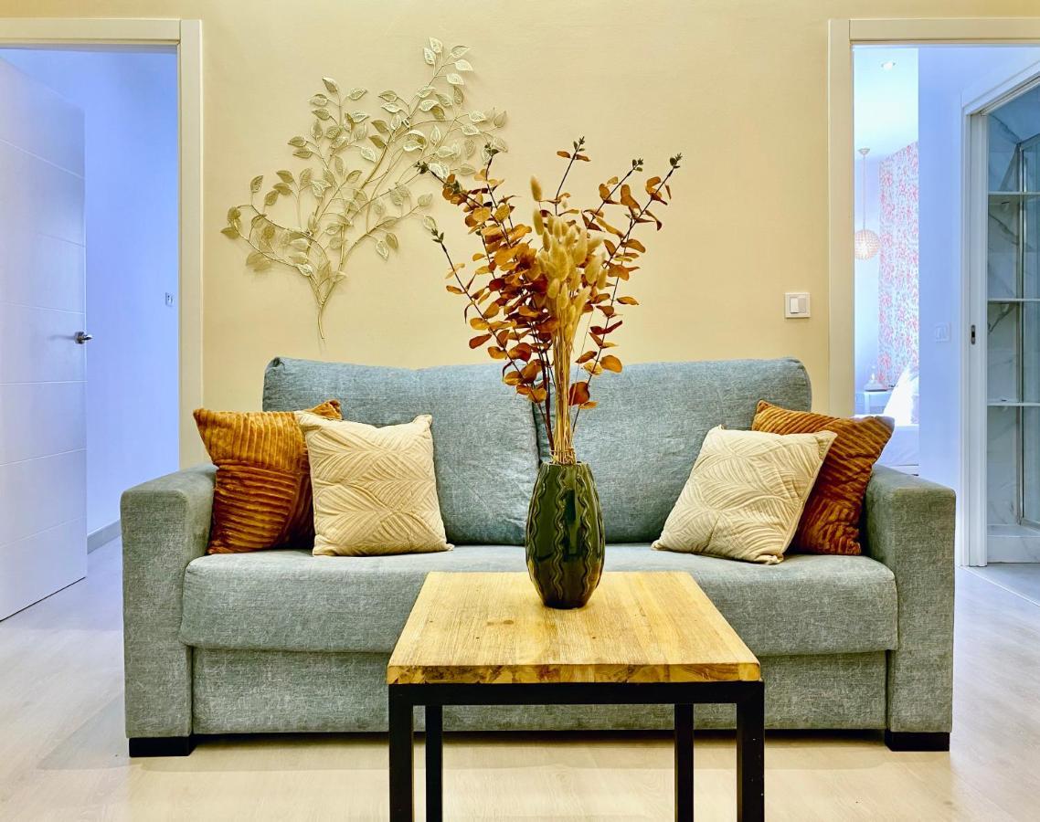 Charming Puerta Del Sol Center - 6 Bedrooms * Madrid