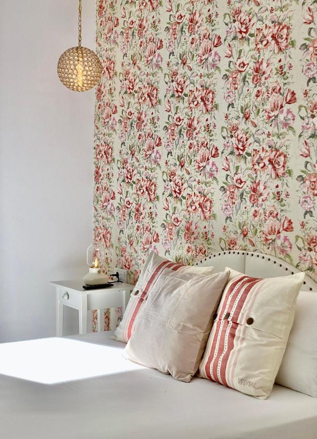 Charming Puerta Del Sol Center - 6 Bedrooms Apartamento