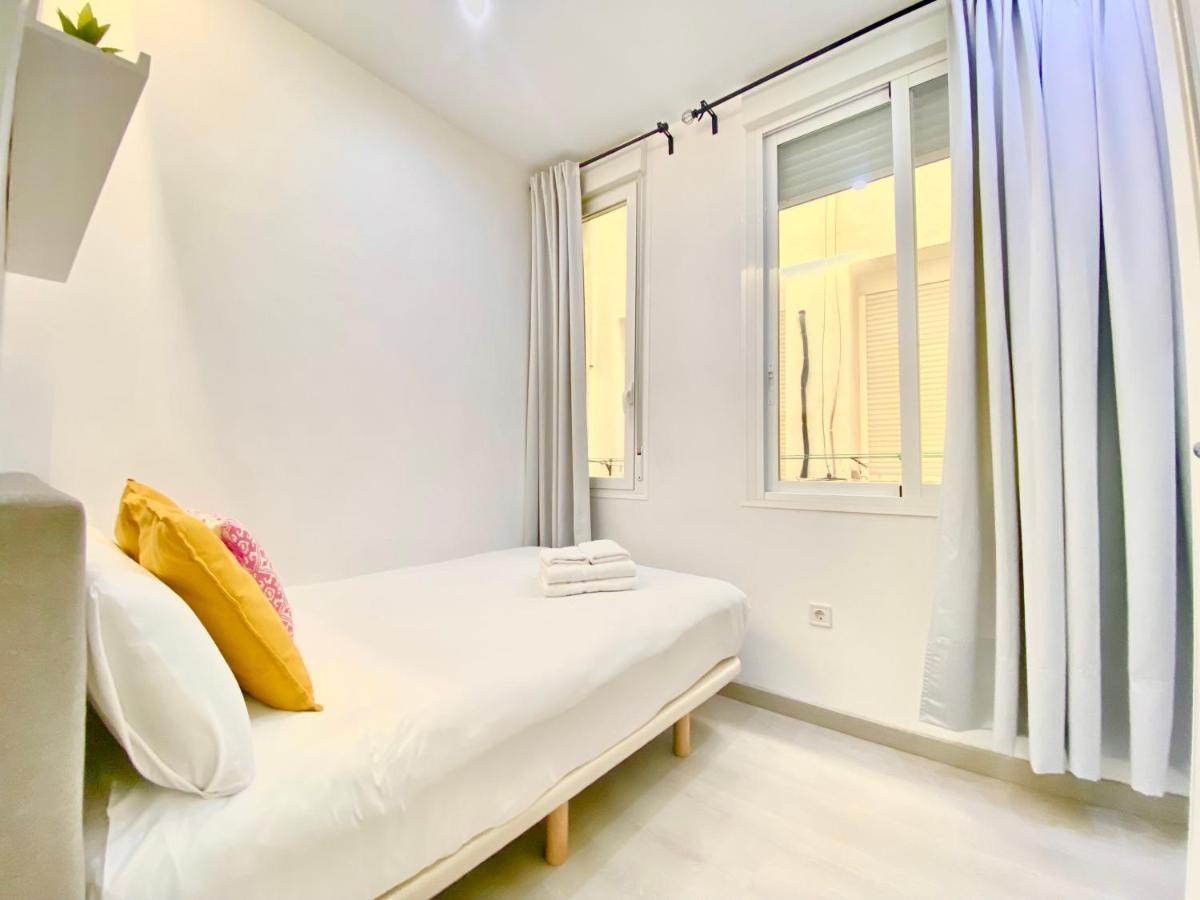 Apartamento Charming Puerta Del Sol Center - 6 Bedrooms Madrid