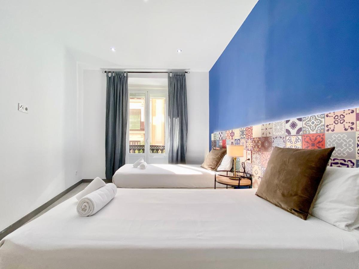 Charming Puerta Del Sol Center - 6 Bedrooms