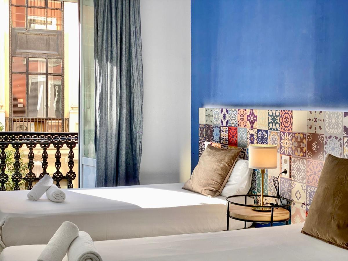 Charming Puerta Del Sol Center - 6 Bedrooms * Madrid