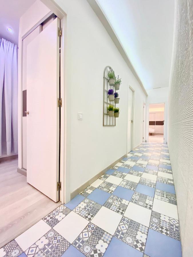 Apartamento Charming Puerta Del Sol Center - 6 Bedrooms Madrid
