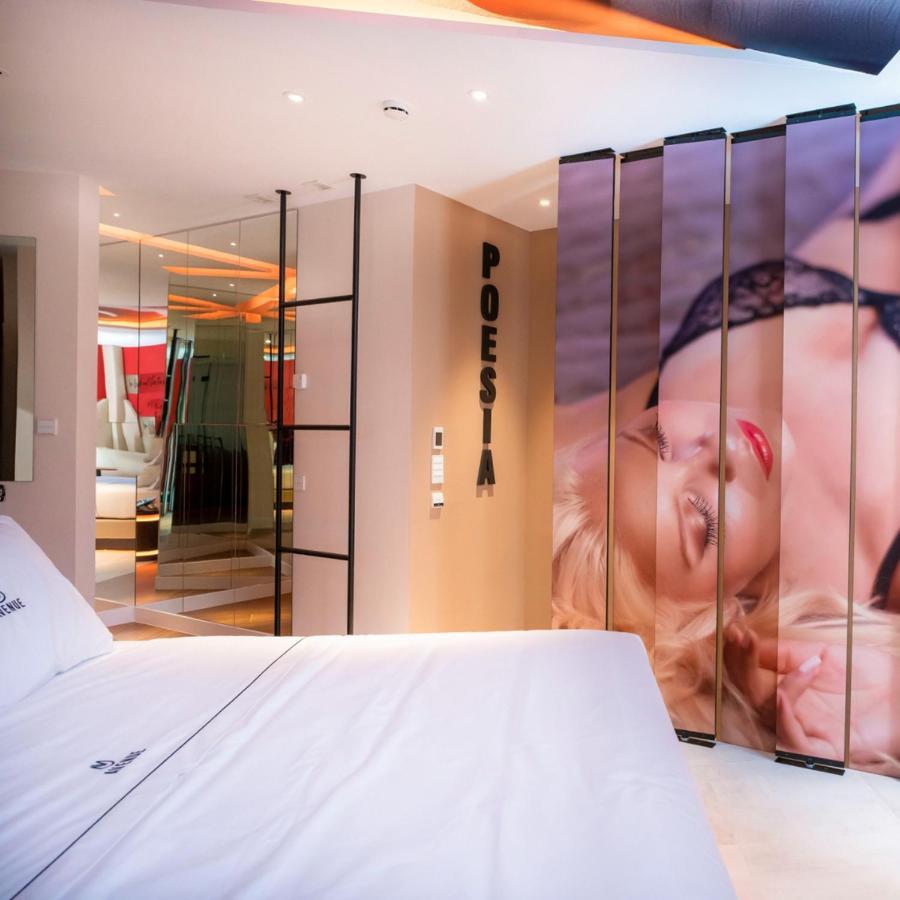 Love hotel Avenue - Lovely