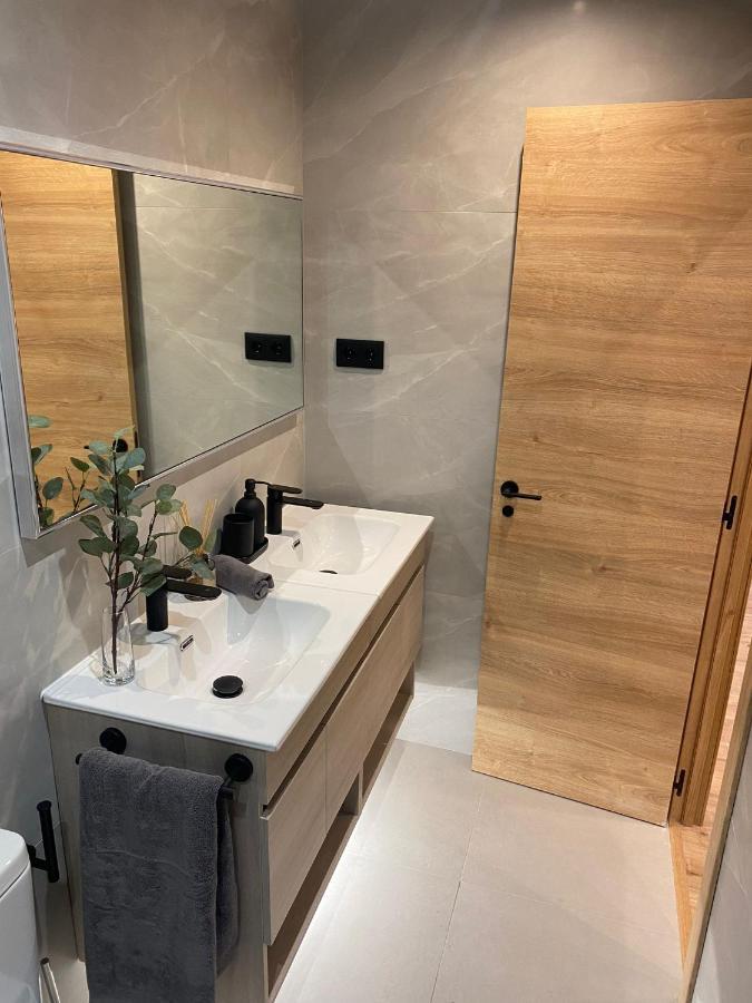 Exyca Embajadores Apartment Madrid