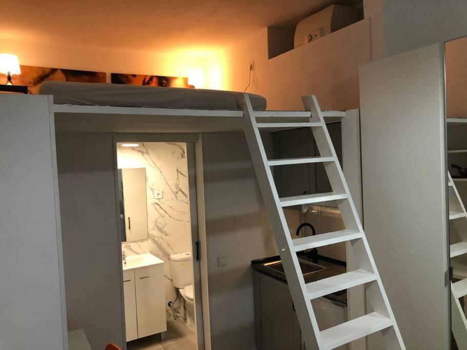 Apartamento Pena De Francia Corrala En El Rastro De Madri