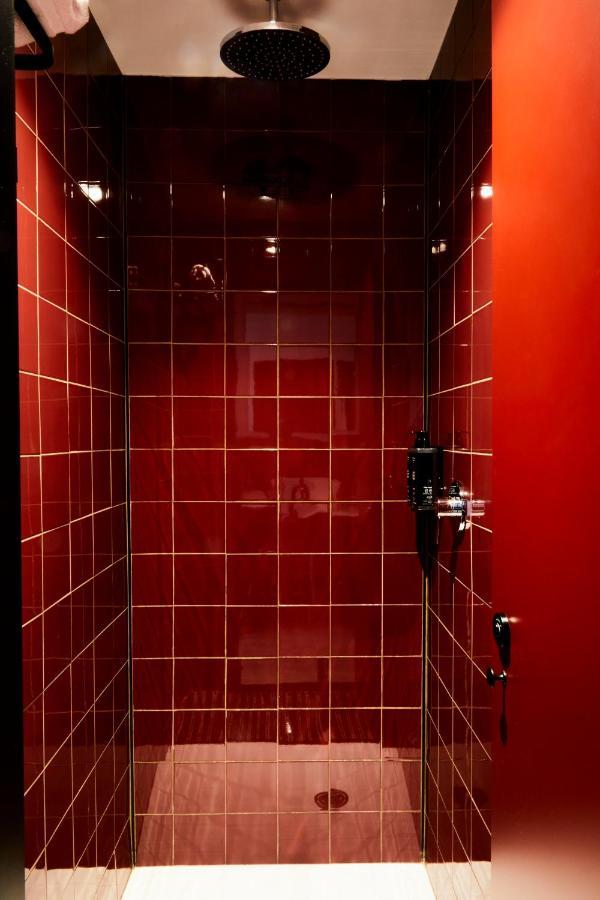 Hostel Latroupe Prado