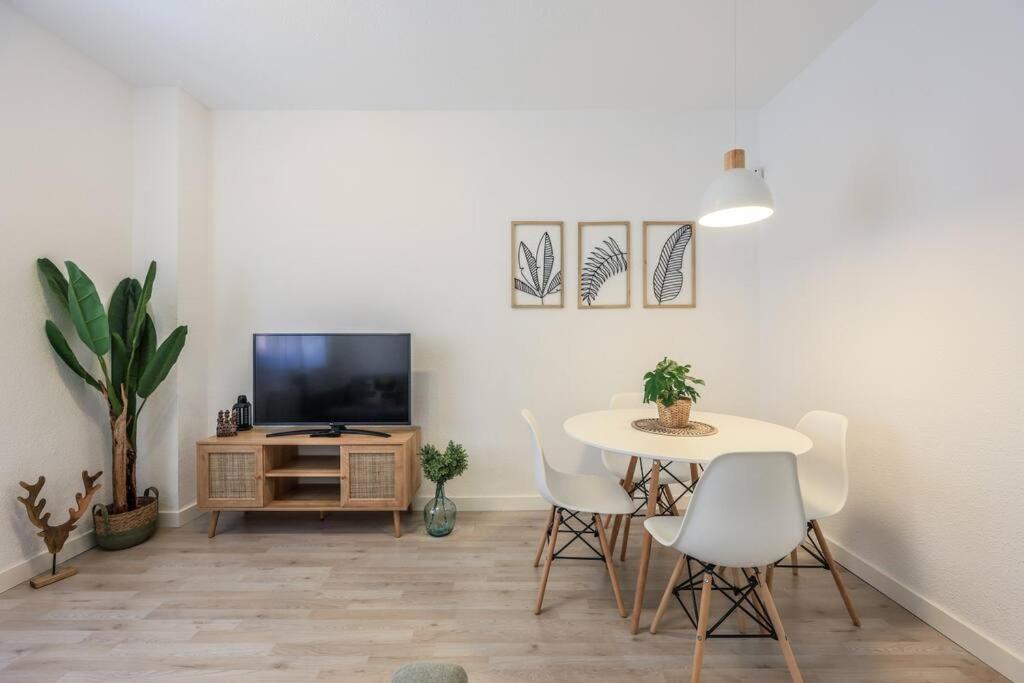 Stunning Flat To Enjoy Apartment Madrid