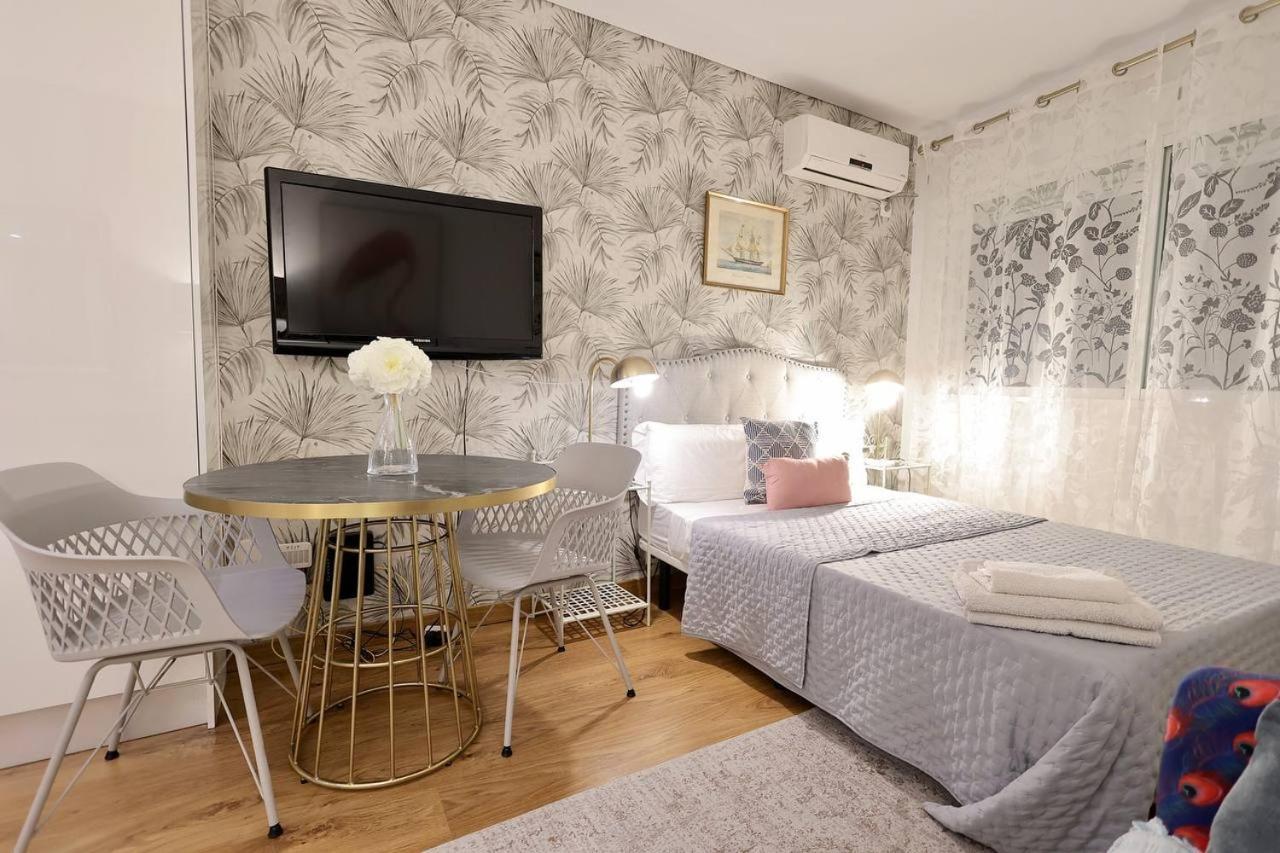 Estudio En Chueca / Gran Via Apartment Madrid